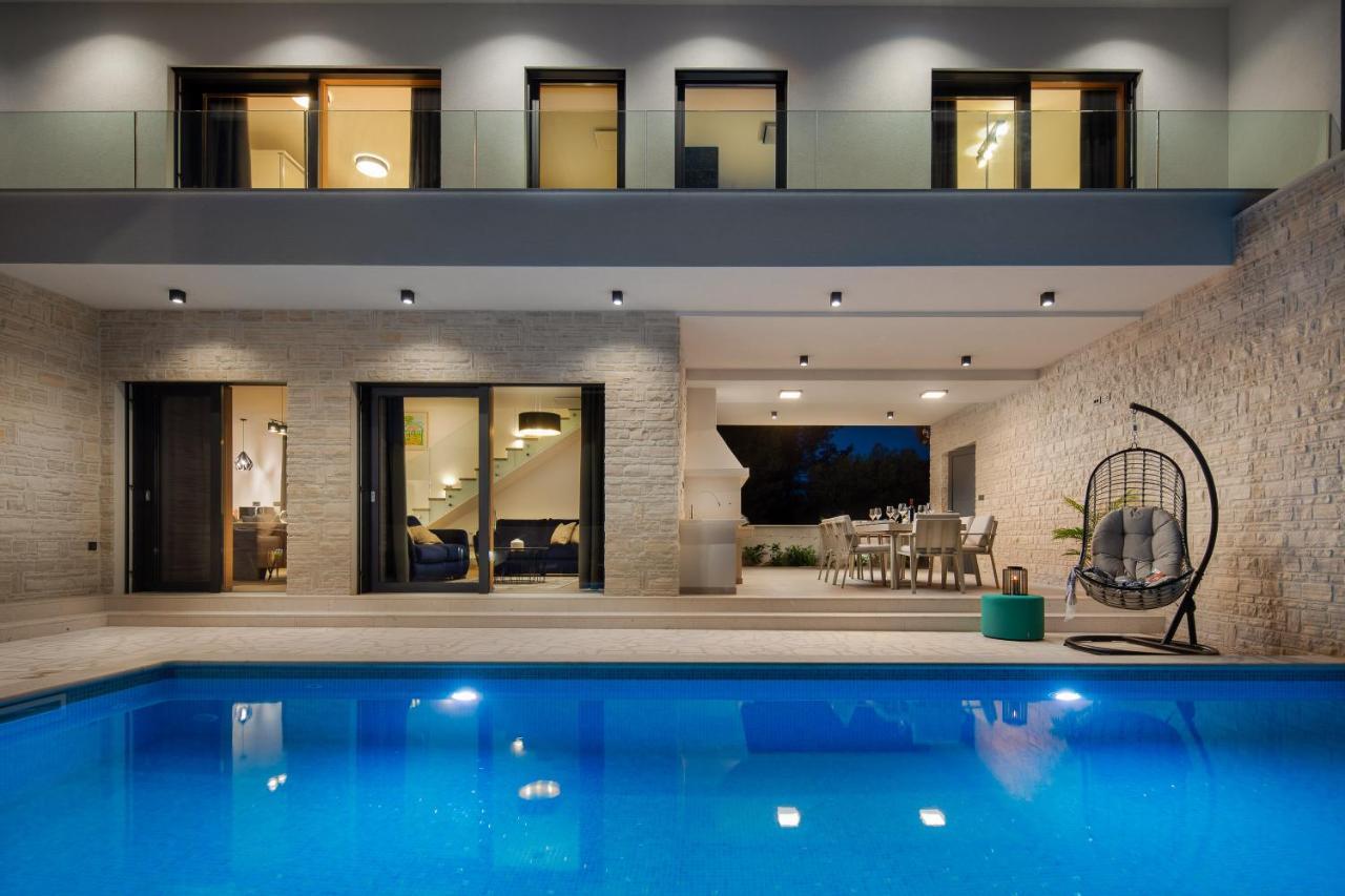 Villa Dm Vodice Exterior photo
