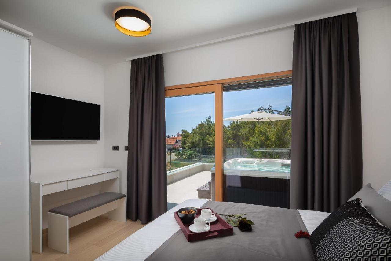 Villa Dm Vodice Exterior photo