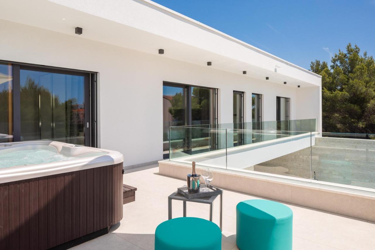 Villa Dm Vodice Exterior photo