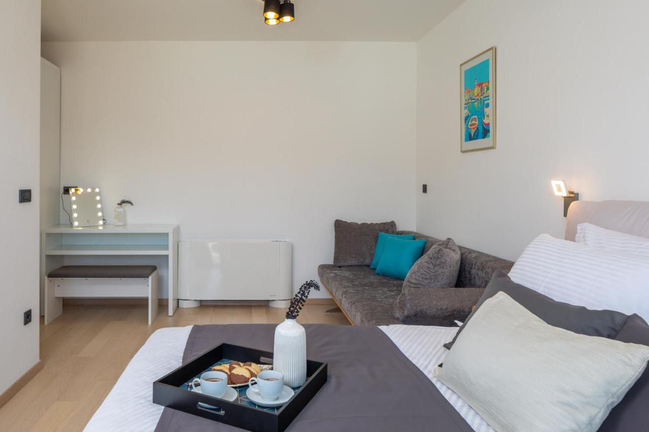 Villa Dm Vodice Exterior photo